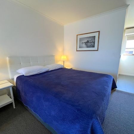 Summerhill Motor Inn (Adults Only) Меримбула Екстериор снимка