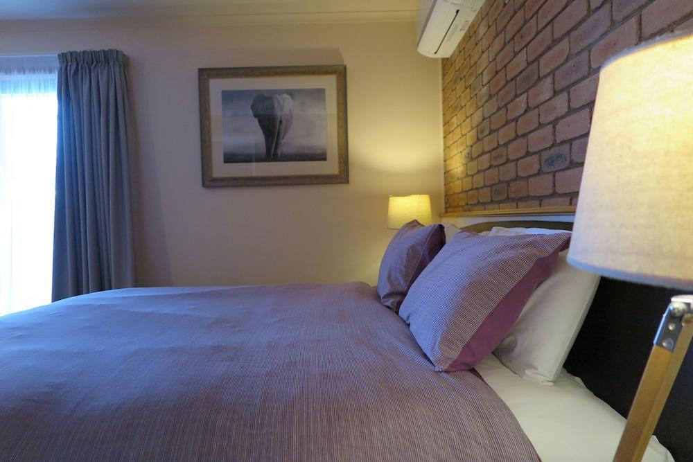 Summerhill Motor Inn (Adults Only) Меримбула Екстериор снимка