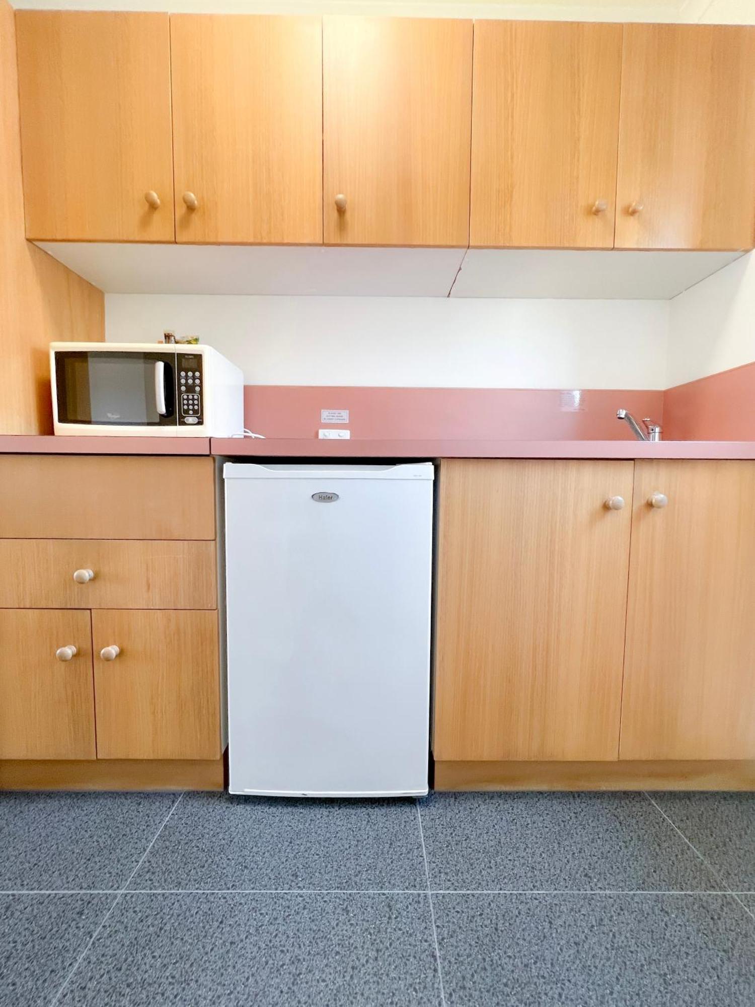 Summerhill Motor Inn (Adults Only) Меримбула Екстериор снимка