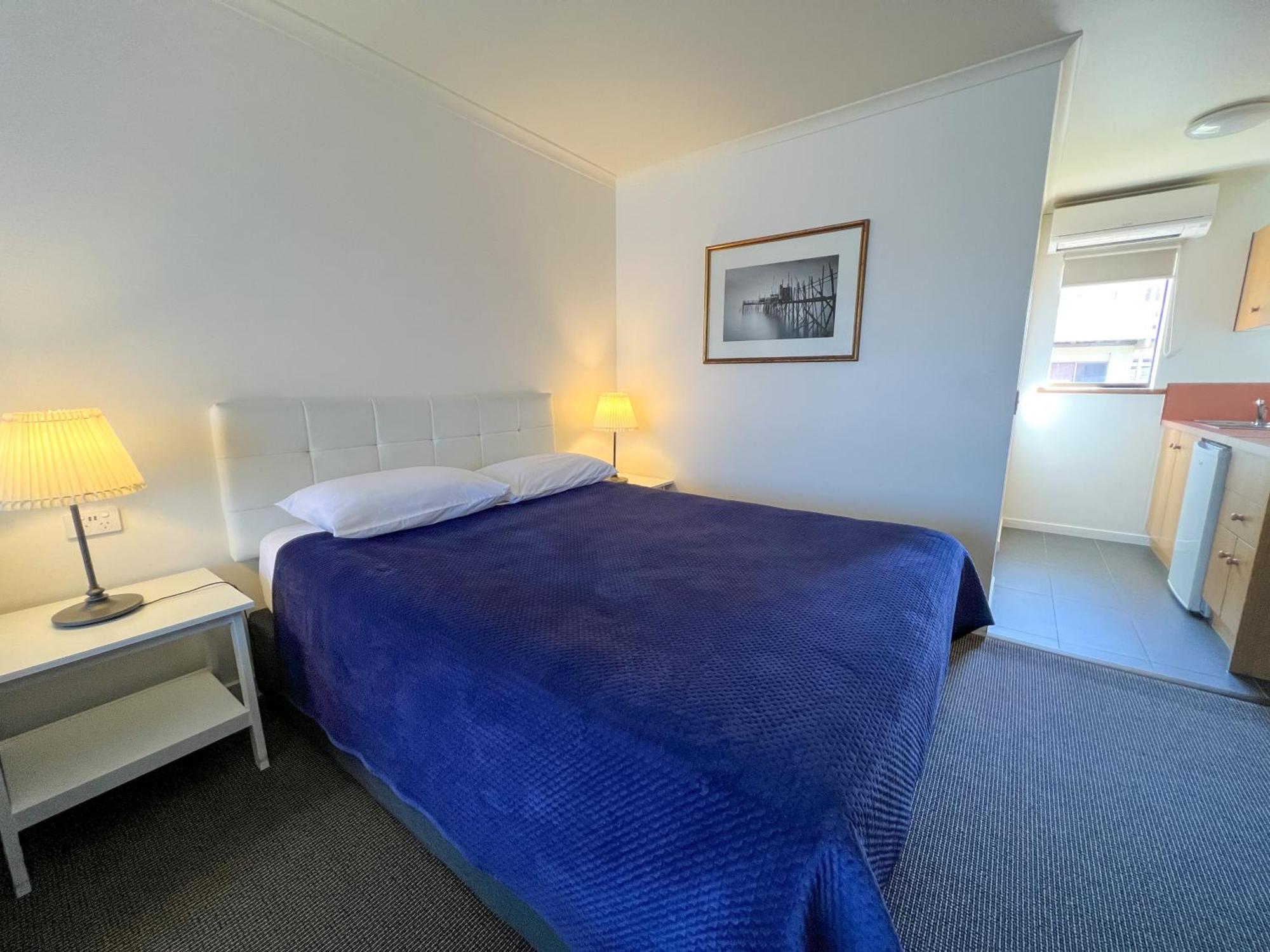 Summerhill Motor Inn (Adults Only) Меримбула Екстериор снимка