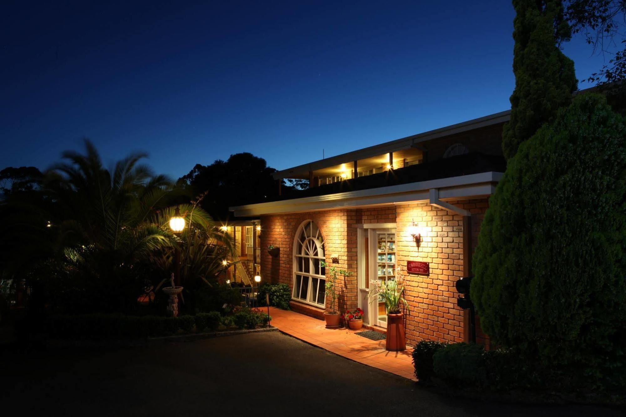 Summerhill Motor Inn (Adults Only) Меримбула Екстериор снимка